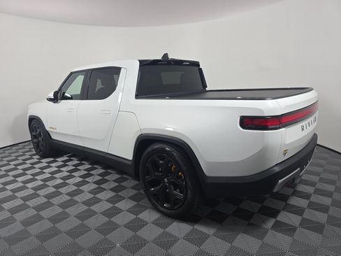 Used 2024 Rivian R1T Adventure AWD/4WD image 3