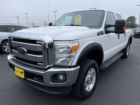 Used 2016 Ford F250 XLT w/ Advanced Security Group image 4