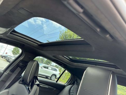 Used 2022 Cadillac CT5 V Blackwing w/ Parking Package RWD image 18