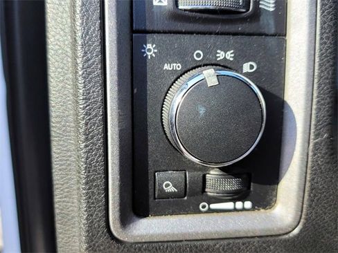 Used 2014 RAM 1500 Tradesman w/ Power & Remote Entry Group image 19