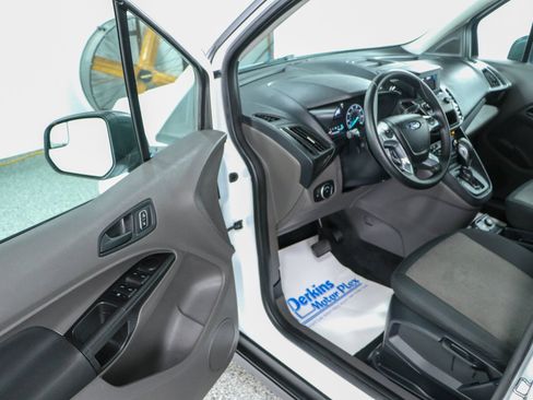 Used 2020 Ford Transit Connect XL FWD image 3