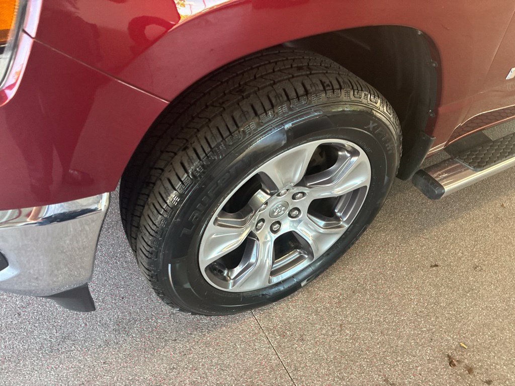 Used 2023 RAM 1500 Laramie AWD/4WD image 4