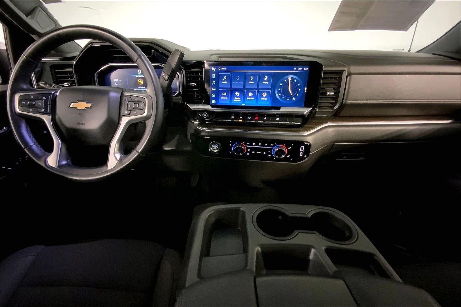 Used 2023 Chevrolet Silverado 1500 LT AWD/4WD image 15