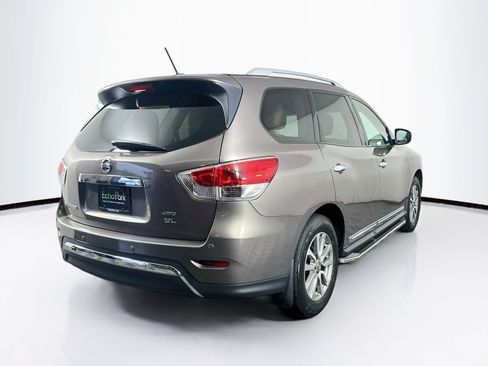 Used 2014 Nissan Pathfinder SL AWD/4WD image 9