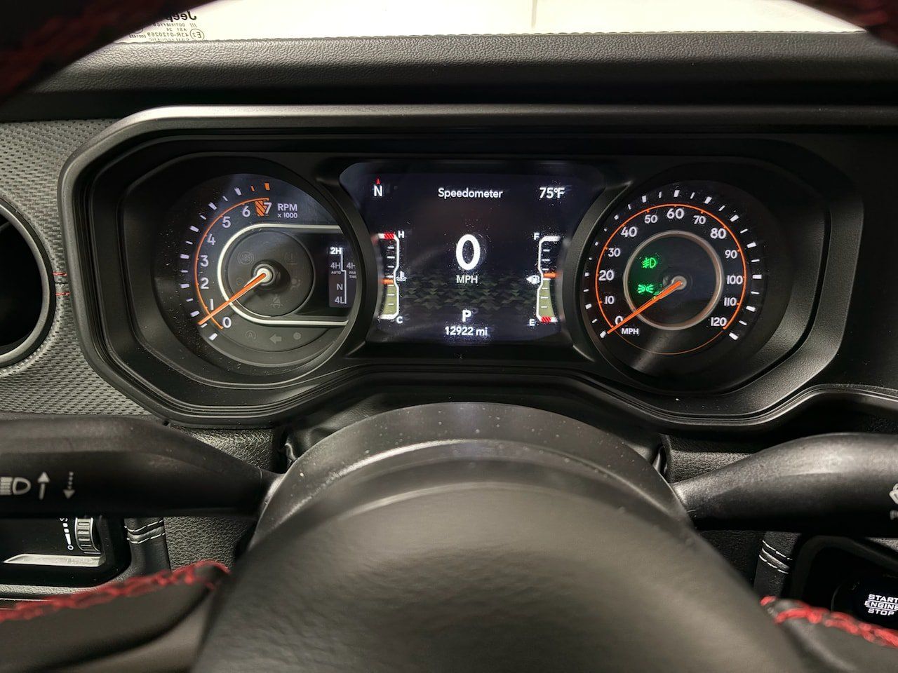 Used 2024 Jeep Gladiator Rubicon AWD/4WD image 25