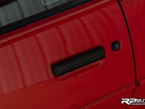 Used 1991 Chevrolet Camaro Z28 image 33