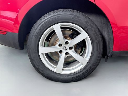 Used 2021 Porsche Macan image 31