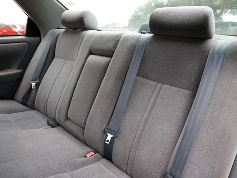 Used 2000 Toyota Camry CE FWD image 8
