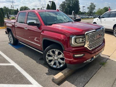 Used 2018 GMC Sierra 1500 Denali w/ Denali Ultimate Package AWD/4WD image 12