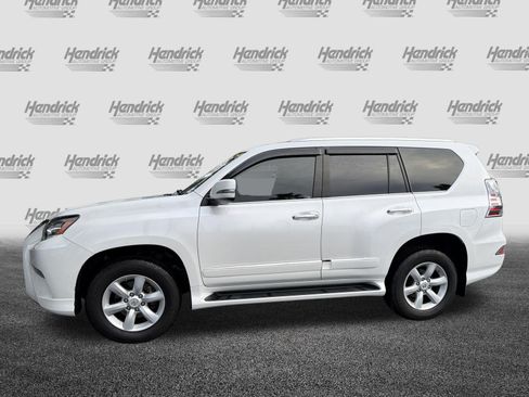 Used 2017 Lexus GX 460 Premium w/ Premium Package AWD/4WD image 6