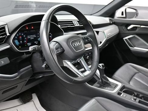 Used 2025 Audi Q3 2.0T Premium AWD/4WD image 15