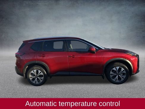 Used 2023 Nissan Rogue SV w/ SV Premium B Package image 7