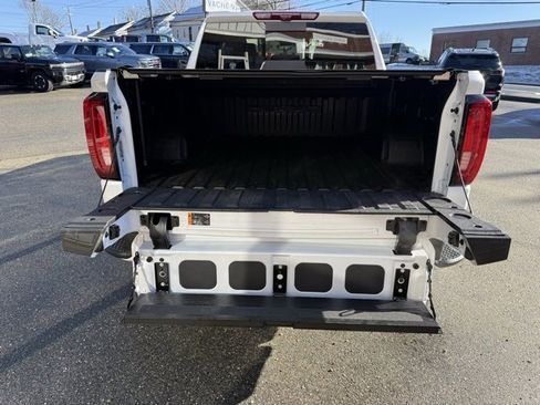 Used 2024 GMC Sierra 1500 Denali w/ Denali Reserve Package image 10