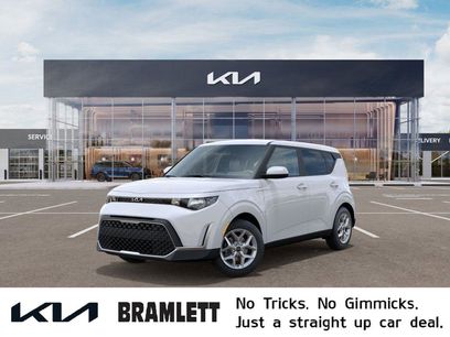 New 2025 Kia Soul LX w/ LX Technology Package