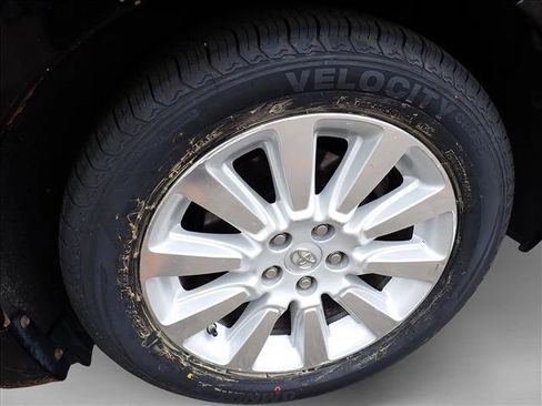 Used 2013 Toyota Sienna Limited w/ Premium Pkg AWD/4WD image 5