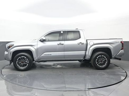 Used 2025 Toyota Tacoma TRD Sport RWD image 22