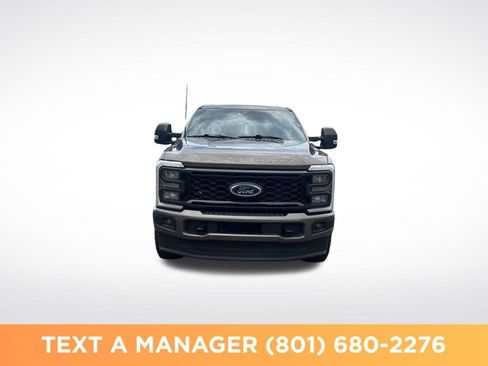 Used 2023 Ford F350 Lariat w/ Lariat Ultimate Package AWD/4WD image 8