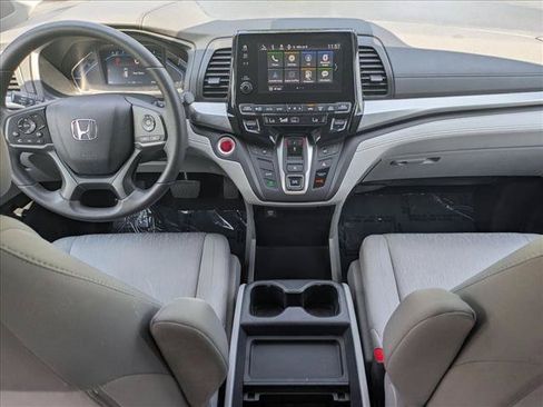 Used 2019 Honda Odyssey EX image 16