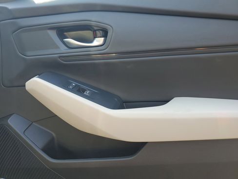 New 2025 Honda Accord SE image 14