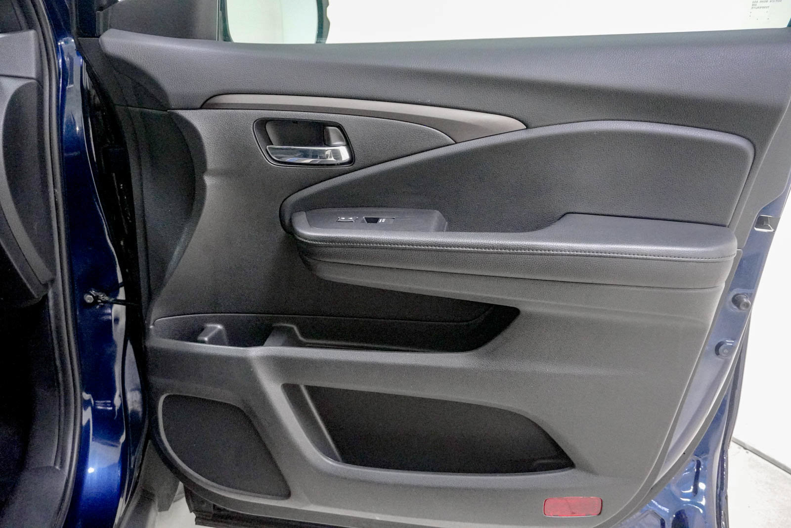 Used 2019 Honda Passport Sport image 30