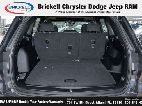 New 2025 Jeep Grand Cherokee Laredo X image 9