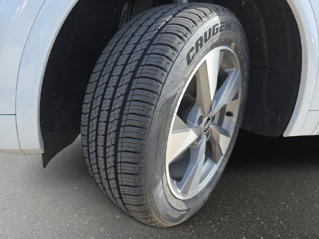 Used 2023 Audi Q5 Premium AWD/4WD image 35