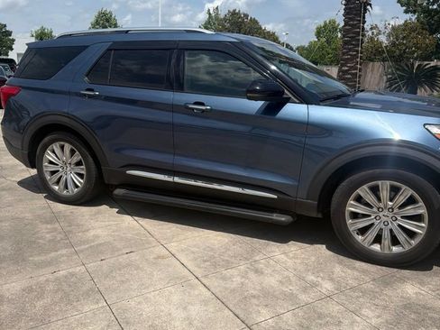 Used 2020 Ford Explorer Limited w/ Class III Trailer Tow Package RWD image 4