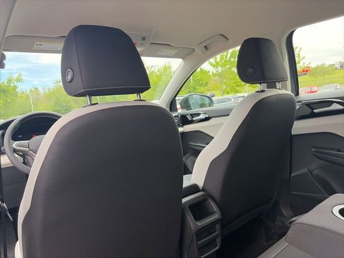 New 2026 Volkswagen Taos S FWD image 29