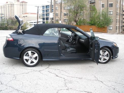 Used 2008 Saab 9-3 Aero w/ Cold Weather Package image 28