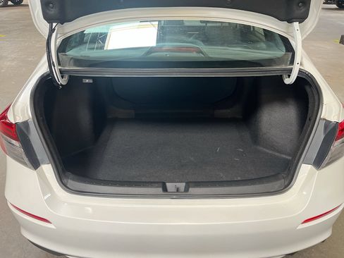 Used 2024 Honda Civic Sport image 23