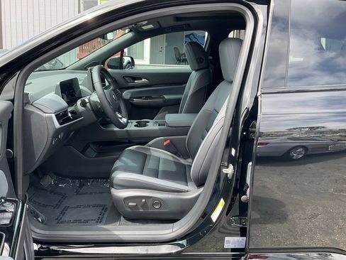 Used 2025 Honda Prologue Touring image 14