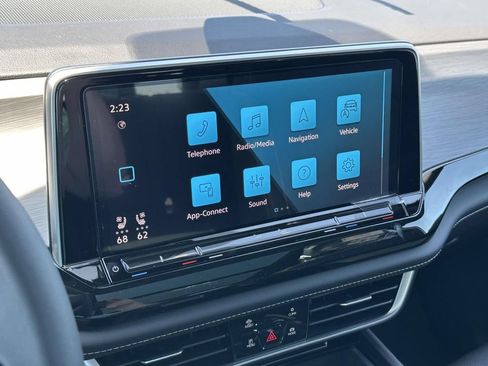 New 2026 Volkswagen Atlas Cross Sport SE AWD/4WD image 19