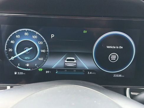 Used 2023 Hyundai Elantra Limited w/ Preferred Accessory Package FWD image 29