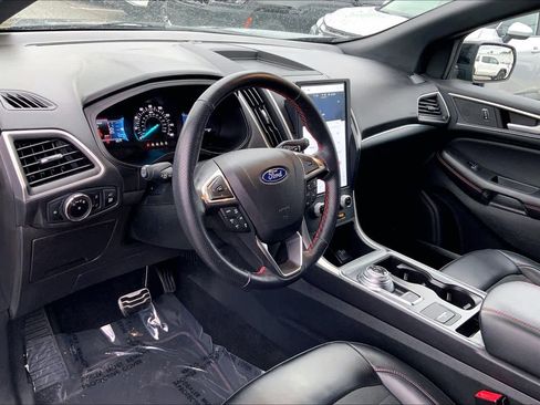 Used 2023 Ford Edge ST-Line w/ Cargo Accessory Package image 16