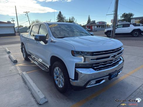 Used 2021 Chevrolet Silverado 1500 LTZ image 4
