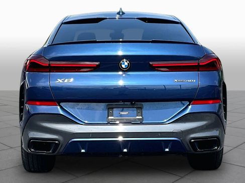 Used 2022 BMW X6 xDrive40i w/ M Sport Package AWD/4WD image 4