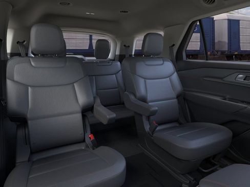 New 2026 Ford Explorer Active w/ Active Comfort Package AWD/4WD image 12