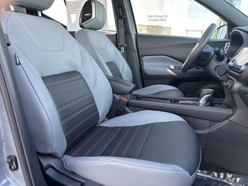 Used 2023 Nissan Kicks SR w/ SR Premium Package image 17