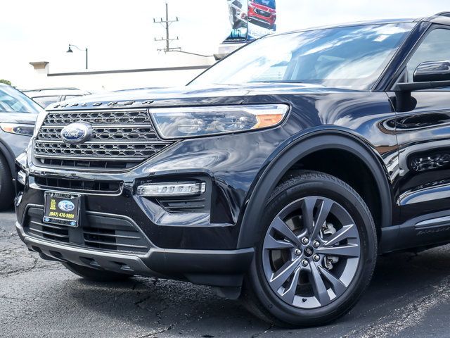 Certified 2023 Ford Explorer XLT w/ Equipment Group 202A AWD/4WD image 2