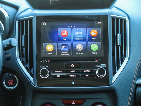 Used 2019 Subaru Crosstrek 2.0i Limited w/ Moonroof Package w/Navigation image 14