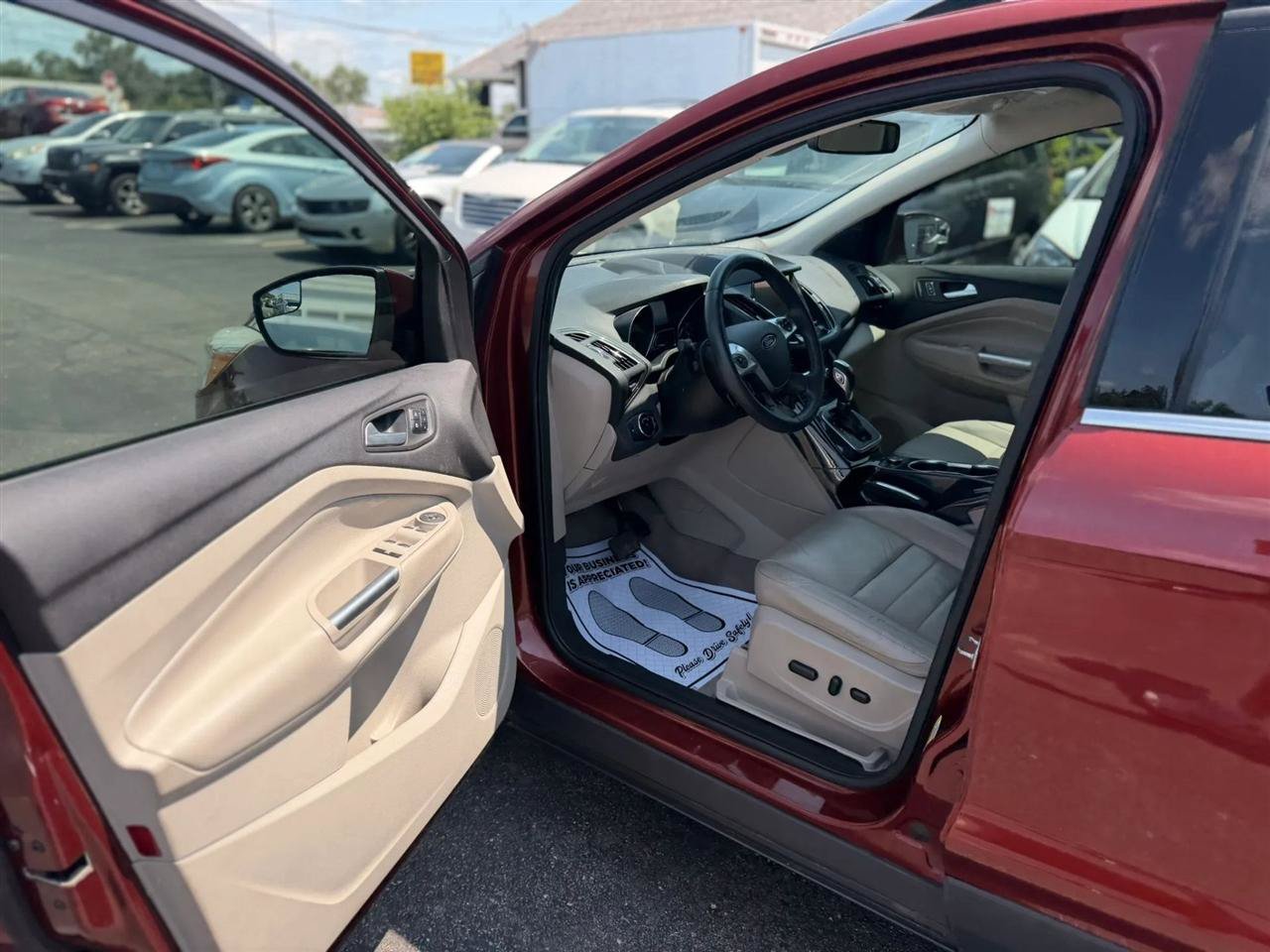 Used 2014 Ford Escape Titanium FWD image 17