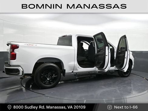 Used 2023 Chevrolet Silverado 1500 Custom image 34