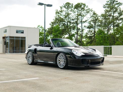 Used 2005 Porsche 911 Turbo AWD/4WD image 28