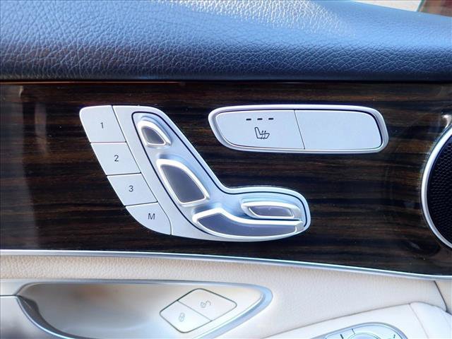Used 2016 Mercedes-Benz GLC 300 4MATIC image 13