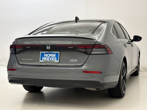 Used 2023 Honda Accord Sport image 9