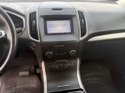 Used 2019 Ford Edge SEL w/ Equipment Group 201A image 36