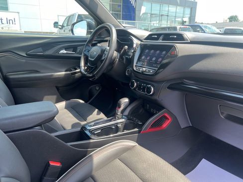 Used 2021 Chevrolet TrailBlazer RS w/ Sun and Liftgate Package FWD image 57
