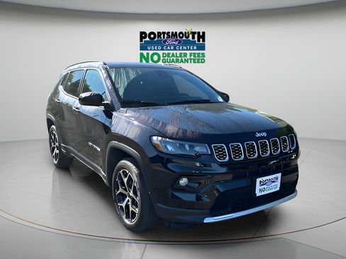 Used 2025 Jeep Compass Limited AWD/4WD image 28
