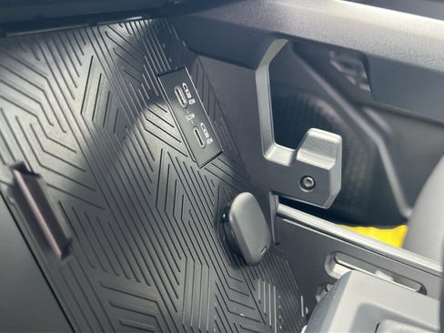 New 2025 Toyota Tacoma TRD Off-Road image 25