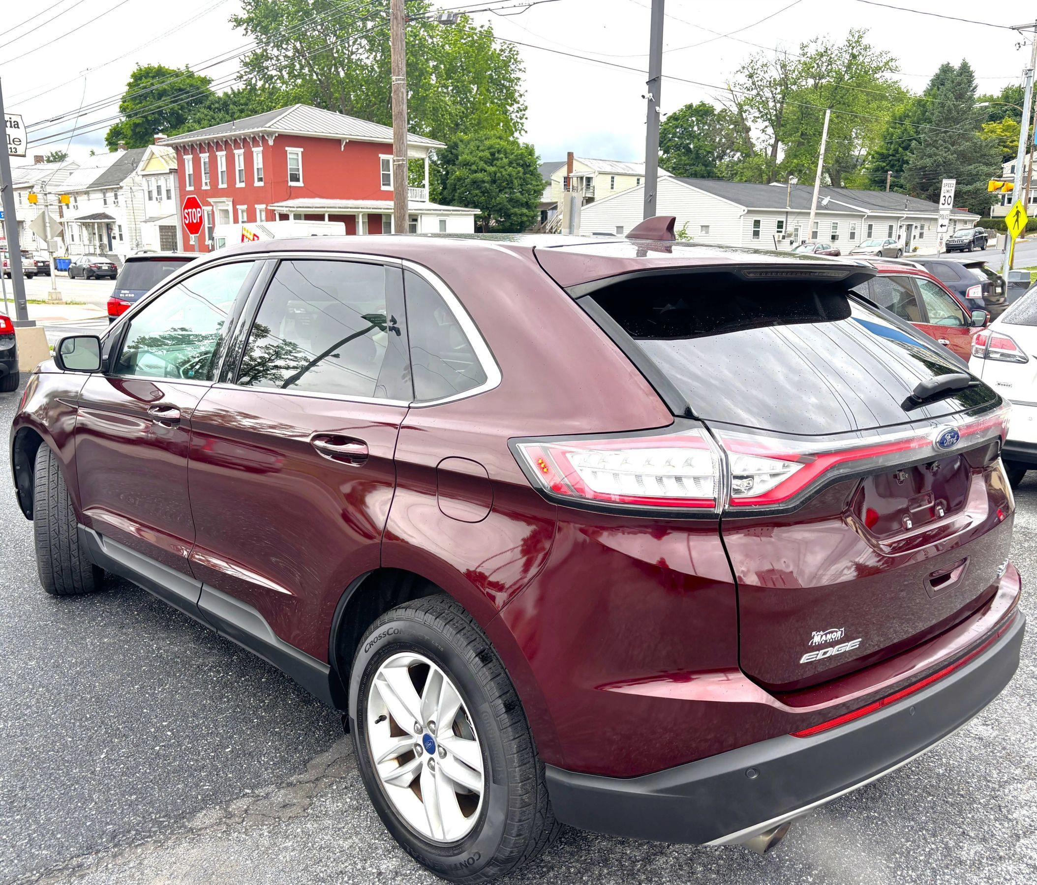 Used 2017 Ford Edge SEL w/ Equipment Group 201A AWD/4WD image 4